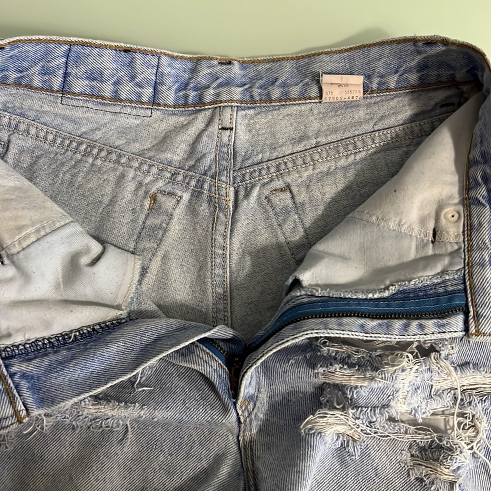 Levi’s - Picture 6 of 10